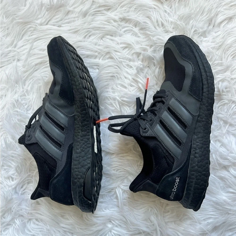 adidas Ultra Boost S&L Core Carbon Black Size 8.5